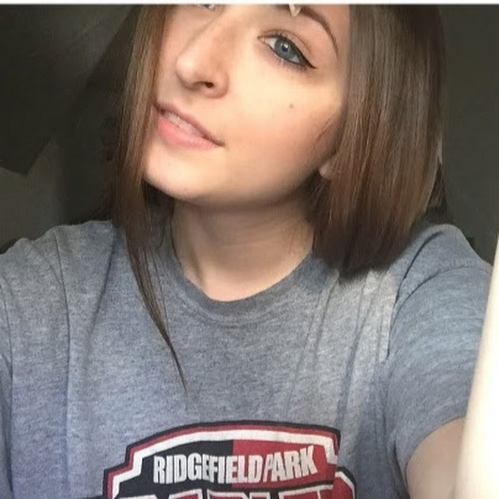 Meet your Posher, Paige